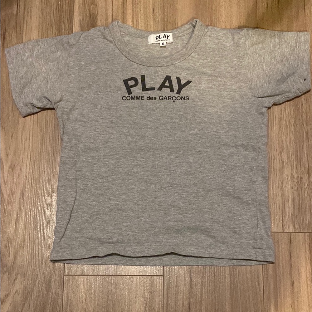 Comme des Garcons PLAY Gray Short Sleeve Tee